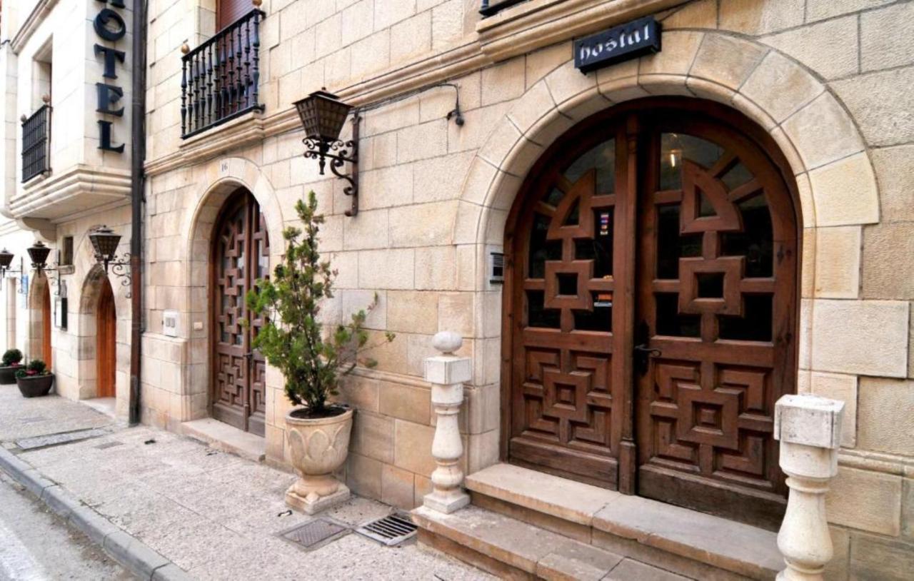 Hostal Санто-Доминго-де-Силос Экстерьер фото